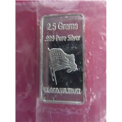 2 x 1985 .999 Silver American flag & Liberty bars