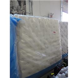 NEW - King size Kingsdown mattress, wrapped