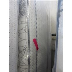 NEW - King size Kingsdown mattress, wrapped