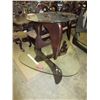 Image 1 : 2 x Glass top coffee tables