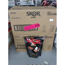 2 Cases of Skor Minis
