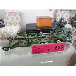 2 Die-cast Corgi Major toys