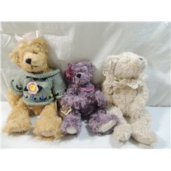 LOT 3 FANCY COTTAGE COLLECTIBLES BEARS