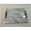 Image 3 : LARGE WHITE MARBLE CUTTING BOARD WITH HANDLES