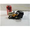 Image 4 : VINTAGE CLUB CADET SCALE MODEL LAWNMOWER BANK