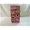Image 2 : BARBIE LIGHTWEIGHT PORTABLE SEWING MACHINE