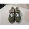 Image 2 : NEW MENS PUMA KING SIZE 13 SHOES