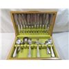 Image 1 : FRENCH HEAVY SILVERPLATE SERVICE FLATWARE & CASE