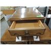 Image 2 : LOT 3 VINTAGE SIDE END TABLES