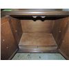 Image 4 : VINTAGE NIGHT STAND SIDE TABLE CABINET