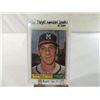 Image 1 : 1961 TOPPS WARREN SPAHN #200 BASEBALL CARD