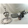 Image 2 : LOT 5 SILVER PLATED TEAPOTS & TRAYS