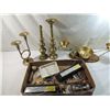 Image 1 : BOX LOT MISC BRASS & HOUSEHOLD REPAIR ITEMS