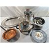 Image 2 : LOT 6 ASSORTED KITCHEN POTS, BOWLS, TRAY, PLATE