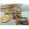 Image 2 : LOT 5 WOODEN MAGAZINE RACK, GOLD CHANGER, DOLL BEN