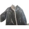 Image 5 : LADIES STYLE VI LTD FUR COAT