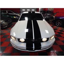 2005 FORD MUSTANG GT