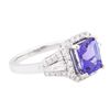 Image 2 : 14KT White Gold 2.11ct Tanzanite and Diamond Ring