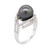 Image 3 : 14KT White Gold 0.53ctw Diamond and Pearl Ring