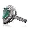 Image 2 : 14KT White Gold 2.12ct Emerald and Diamond Ring