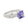 Image 2 : 18KT White Gold 2.62ct Tanzanite and Diamond Ring
