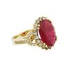 Image 2 : 14KT Yellow Gold 5.84ct Ruby and Diamond Ring