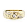 Image 1 : 14KT Yellow Gold 0.45ctw Diamond Ring