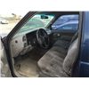 Image 6 : 96 Chevrolet C/K 2500 Series 2 Dr  Extended Cab LB HD - T - DRIVE