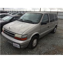 95 Dodge Caravan 3 Dr STD Passenger Van - T - DRIVE