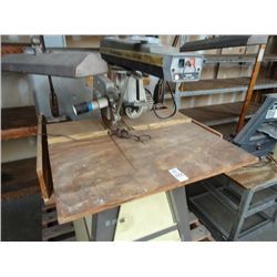 Black & Decker Radial Arm Saw