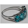 Image 2 : 10KT WHITE GOLD BLUE ZIRCON RING