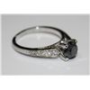 Image 2 : 14KT WHITE GOLD BLACK DIAMOND (1.33ct) & 8 SIDE WHITE DIAMONDS (0.12ct) RING