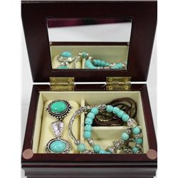BOX JEWELLERY WITH CONTENTS