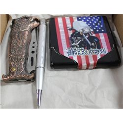 BOX W/ DUO-SPRING LOADED COPPER HANDLE KNIFE/