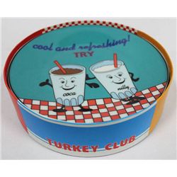 SET OF 4 PORCELAIN DESSERT PLATES COLLECTIBLE