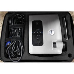 DELL 3400MP DIGITAL MULTIMEDIA PROJECTOR, ONLY 236 HRS ON BULB OF 4000 RECOMENDED