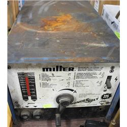 MILLER THUNDERBOLT WELDING MACHINE W CORDS