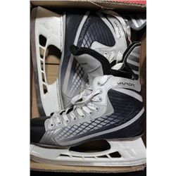 BOX W / PAIR OF MENS BAUER "VAPOR" SKATES SZ 11.5