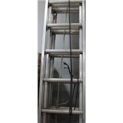 28 FT EXTENSION LADDERS ON CHOICE