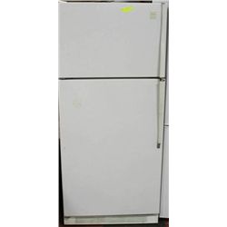 ADMIRAL FRIDGE NEEDS CLEANING