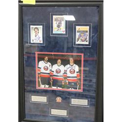 NEW YORK ISLANDERS 8X10 AUTOGRAPHED W/ COA