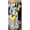 Image 1 : GUITAR PLAYING STATUETTE