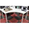 Image 1 : SHOWHOME WHITE CORNER OFFICE DESK