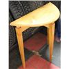 Image 1 : PINE HALF MOON TABLE