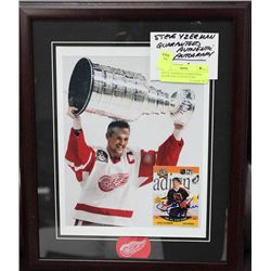 STEVE YZERMAN GUARANTEED AUTHENTIC AUTO PICTURE