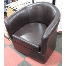 BROWN LEATHERETTE TUB CHAIR