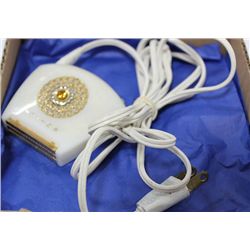 VINTAGE SCHICK LADIES RAZOR (WORKING)