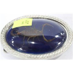 SCORPION BELT BUCKLE ON CHOICE: BLUE
