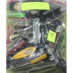 BAG OF POCKET KNIVES AS THEY COME