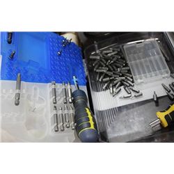 82 PIECE SCREWDRIVER & BIT SET